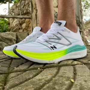 New Balance More V4