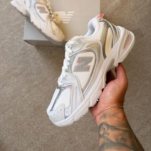 New Balance 530